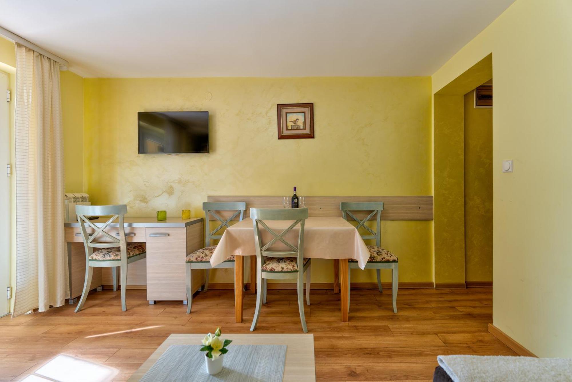 Vila Narcis ซลาตีบอร์ ภายนอก รูปภาพ